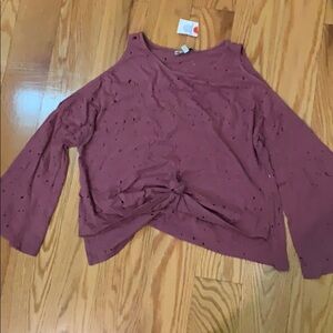 BNWT PURPLE WIDE SLEEVES TOP SZ S